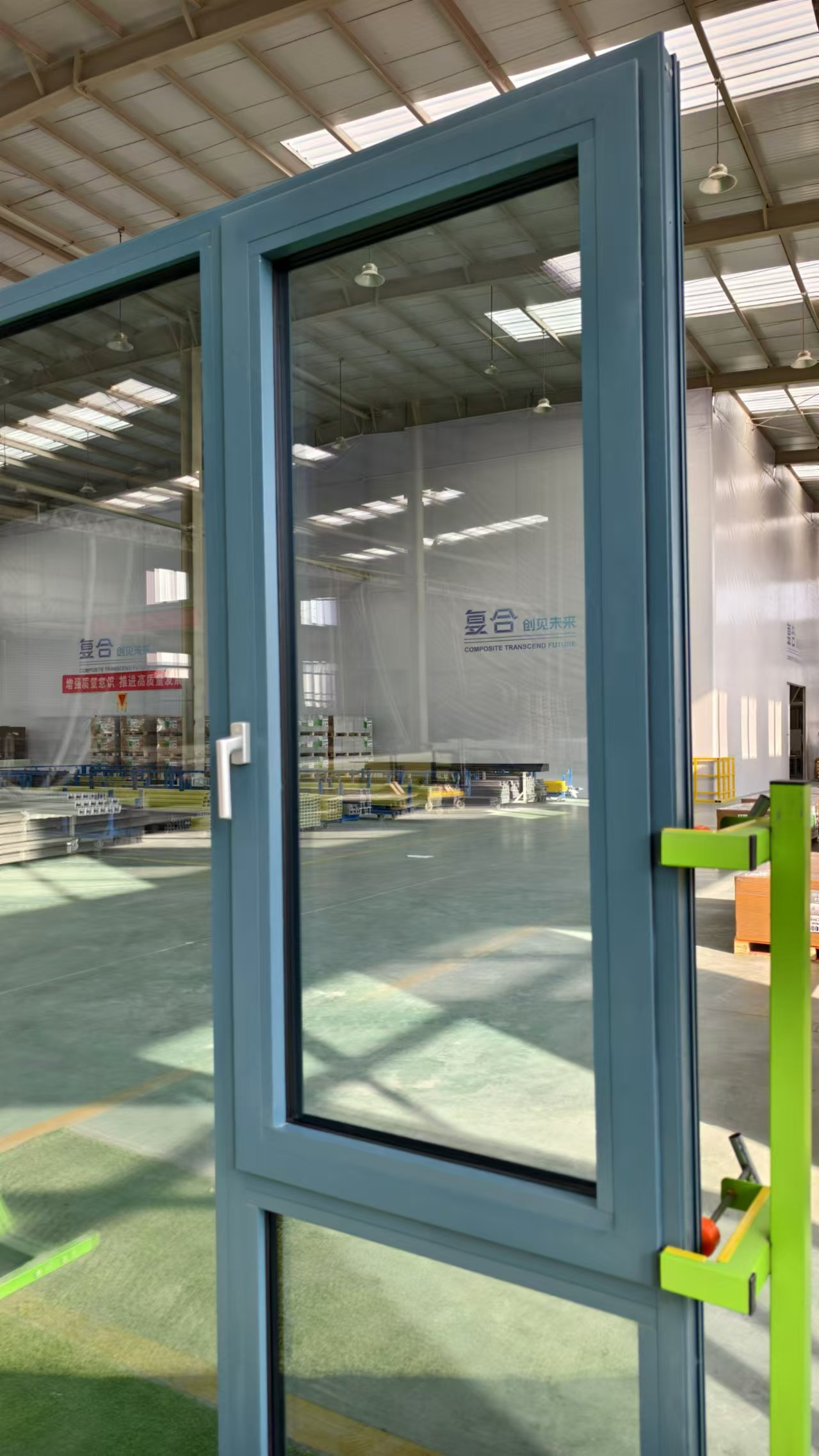 聚氨酯門(mén)窗：開(kāi)啟綠色節(jié)能新生活，讓家更“省”更舒適